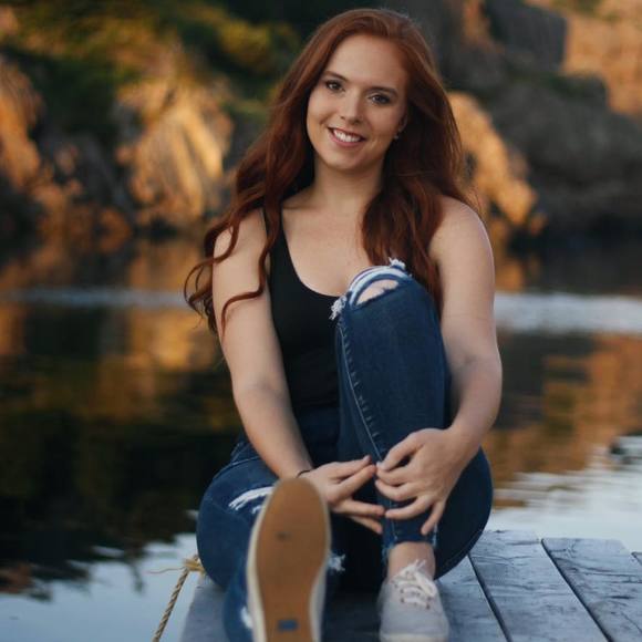 Meet your Posher, Leanne - Picture 1 of 1